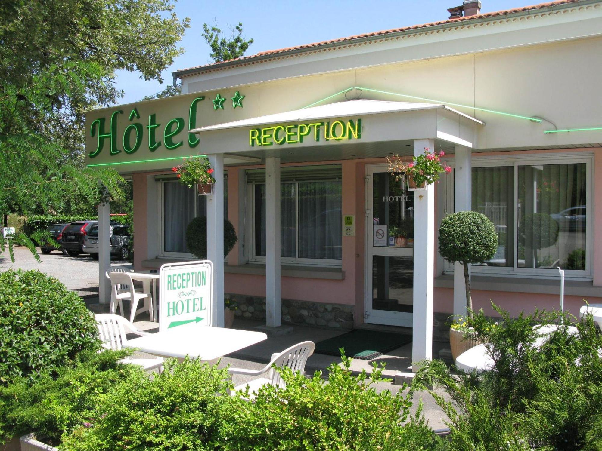 Hotel Les Chênes Sisteron Exterior foto